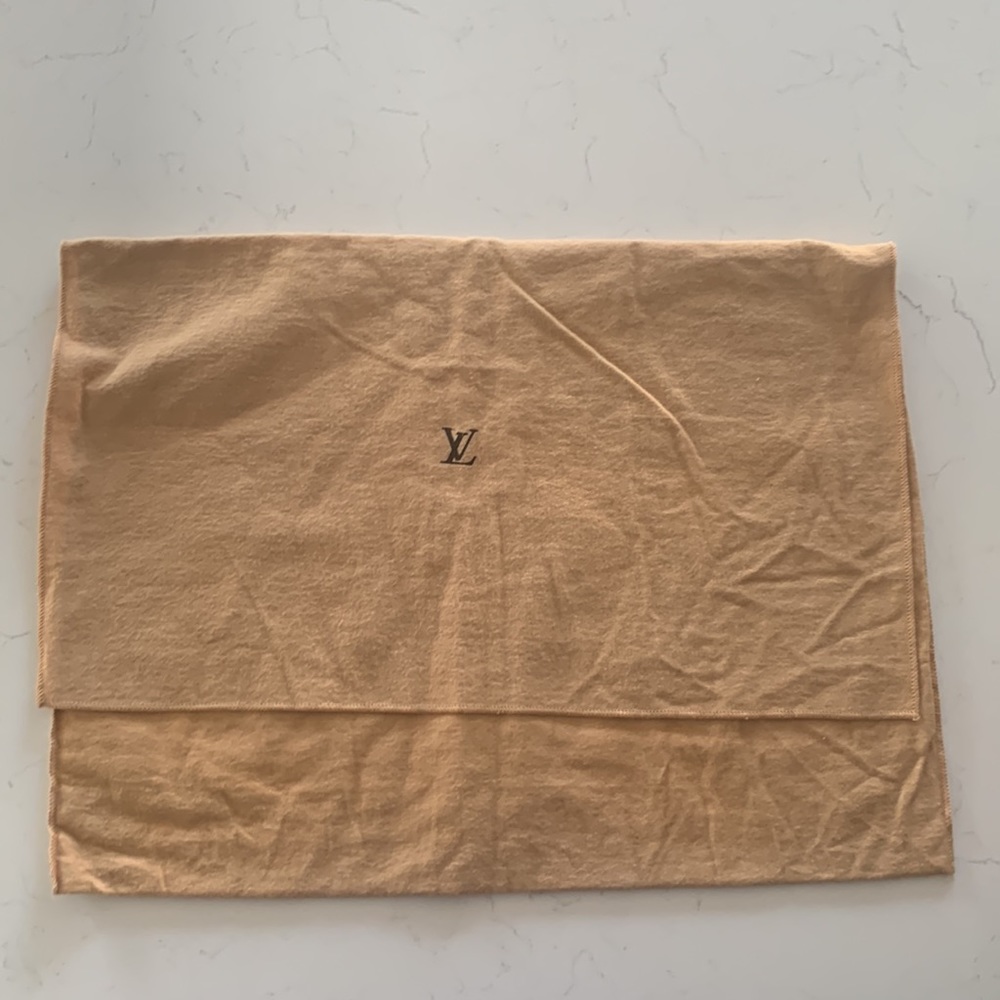 Louis Vuitton Brown L Dustbag 17x13